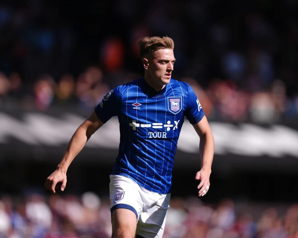 chelsea-delap-ekitike-striker-targets